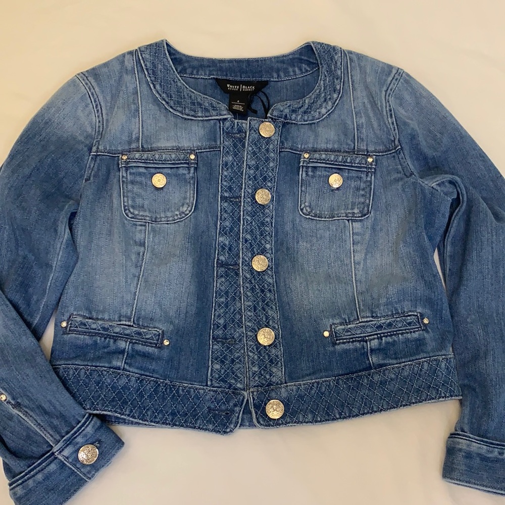NWT, denim cropped jean jacket, WHBM, siz 6